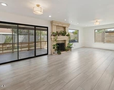 4768 W Piute Avenue - Photo Thumbnail 8