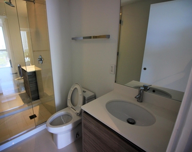 121 Ne 34th Street - Photo Thumbnail 28