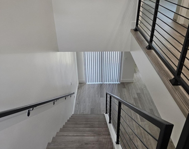 232 S Roosevelt Street - Photo Thumbnail 28