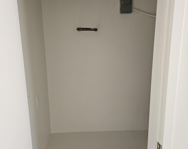 232 S Roosevelt Street - Photo Thumbnail 32