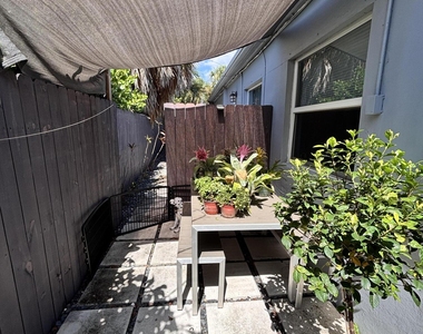 1345 Ne 15th Avenue - Photo Thumbnail 7