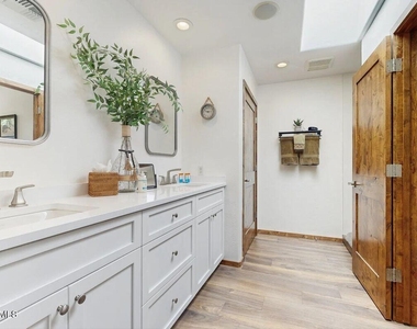 51 N House Rock Road - Photo Thumbnail 11