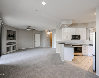 705 W Queen Creek Road - Photo Thumbnail 15