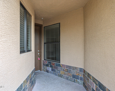 705 W Queen Creek Road - Photo Thumbnail 5