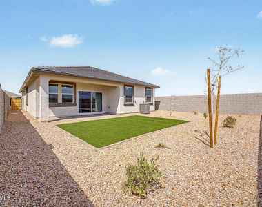 38155 W Giallo Lane - Photo Thumbnail 28