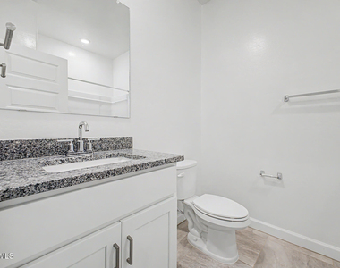 38155 W Giallo Lane - Photo Thumbnail 17