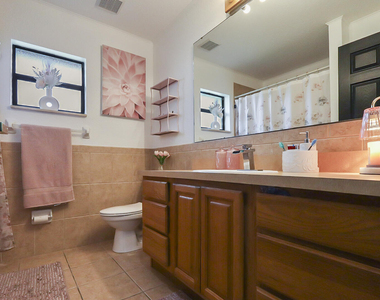3046 Buttercup Lane - Photo Thumbnail 13