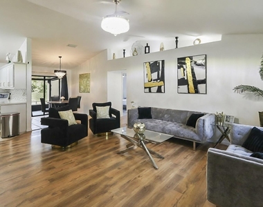 3046 Buttercup Lane - Photo Thumbnail 3