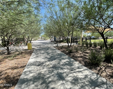 1481 N Fenway Drive - Photo Thumbnail 60