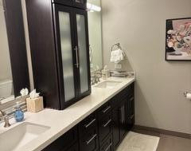 7157 E Rancho Vista Drive - Photo Thumbnail 8