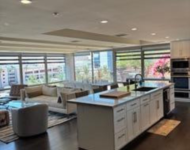 7157 E Rancho Vista Drive - Photo Thumbnail 13
