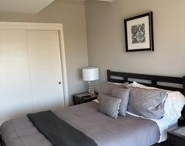 7157 E Rancho Vista Drive - Photo Thumbnail 4