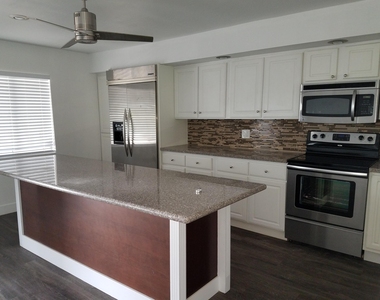 1500 W Rio Salado Parkway - Photo Thumbnail 20