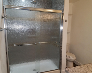 1500 W Rio Salado Parkway - Photo Thumbnail 16