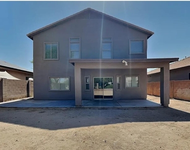 1640 S 171st Drive - Photo Thumbnail 14