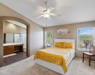 9750 N Monterey Drive - Photo Thumbnail 9