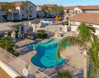 9750 N Monterey Drive - Photo Thumbnail 17