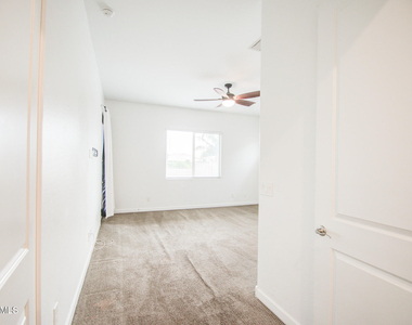 21583 E Arroyo Verde Court - Photo Thumbnail 12