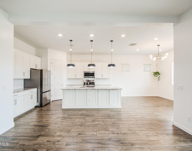 21583 E Arroyo Verde Court - Photo Thumbnail 3