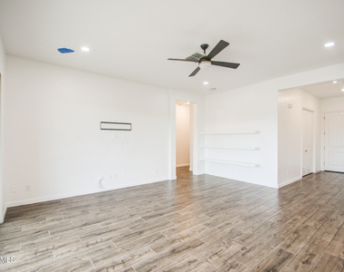 21583 E Arroyo Verde Court - Photo Thumbnail 11