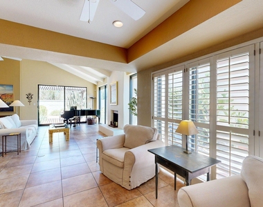 7346 E Krall Street - Photo Thumbnail 10