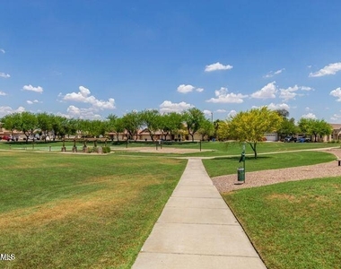 4762 E Lark Street - Photo Thumbnail 38