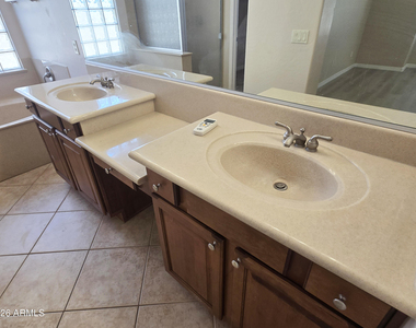 4762 E Lark Street - Photo Thumbnail 33