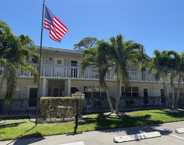 28 Ventnor B Drive - Photo Thumbnail 1