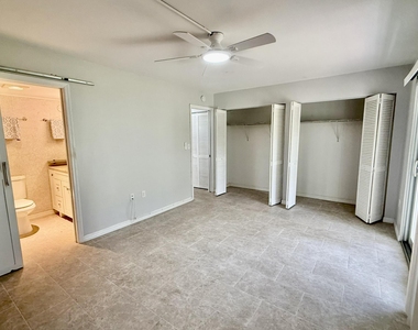 28 Ventnor B Drive - Photo Thumbnail 11