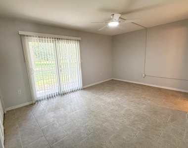 28 Ventnor B Drive - Photo Thumbnail 9