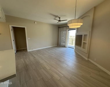 10401 N Saguaro -- - Photo Thumbnail 3