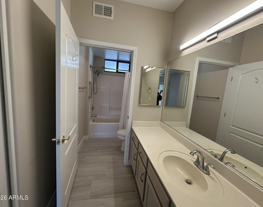 10401 N Saguaro -- - Photo Thumbnail 10