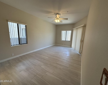 10401 N Saguaro -- - Photo Thumbnail 7