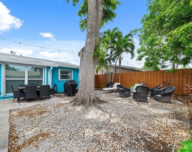 1479 Se 4th Avenue - Photo Thumbnail 10