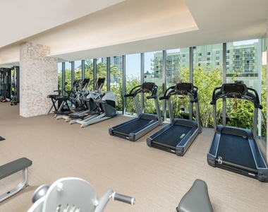 500 E Las Olas Boulevard - Photo Thumbnail 25