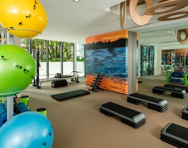 500 E Las Olas Boulevard - Photo Thumbnail 21