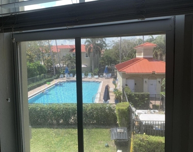 101 Lake Monterey Circle - Photo Thumbnail 16