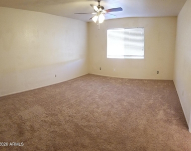 1626 W Beaubien Drive - Photo Thumbnail 23
