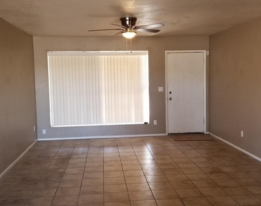 1626 W Beaubien Drive - Photo Thumbnail 7