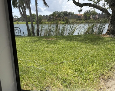 1501 Waterview Circle - Photo Thumbnail 19