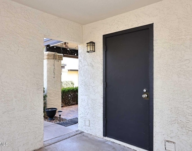 812 E Eugie Avenue - Photo Thumbnail 25