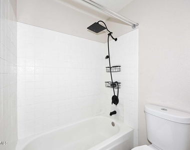 812 E Eugie Avenue - Photo Thumbnail 23