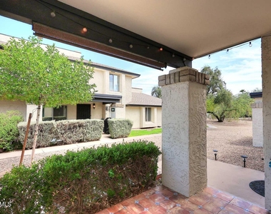 812 E Eugie Avenue - Photo Thumbnail 4