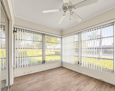 270 Cape Cod Circle - Photo Thumbnail 8