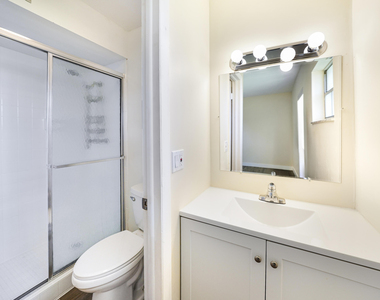 270 Cape Cod Circle - Photo Thumbnail 18