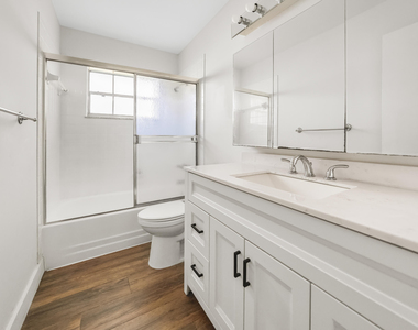 270 Cape Cod Circle - Photo Thumbnail 19