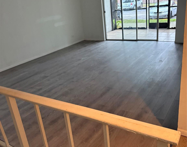 3710 Inverrary Drive - Photo Thumbnail 2