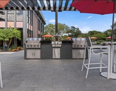 4108 N Pine Island Road - Photo Thumbnail 17