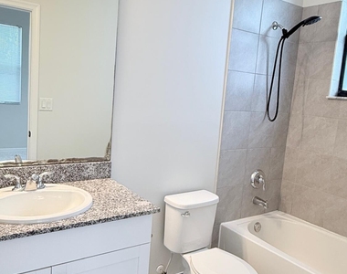 5489 Soria Avenue - Photo Thumbnail 29