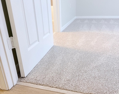 5489 Soria Avenue - Photo Thumbnail 27